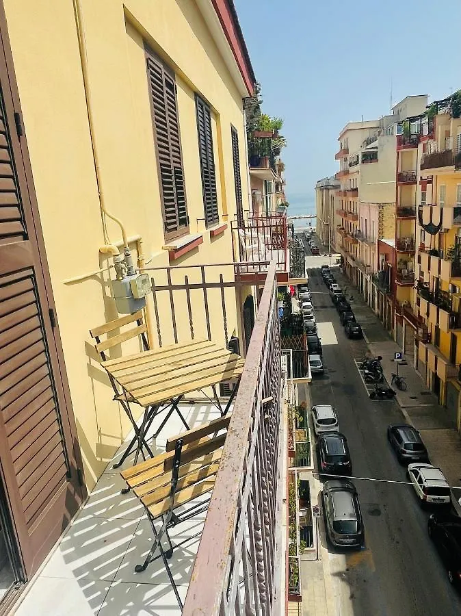 La Gorizia Lägenhet Bari Italien